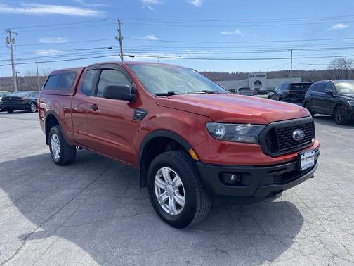 Hot Pepper Red Metallic Tinted Clearcoat 2022 Ford Ranger XL