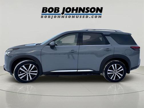 2023 Nissan Pathfinder Platinum 4WD