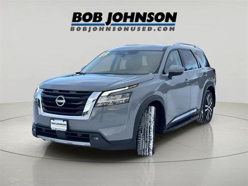 2023 Nissan Pathfinder Platinum 4WD