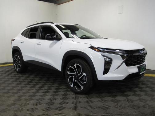 2025 Chevrolet Trax FWD 2RS