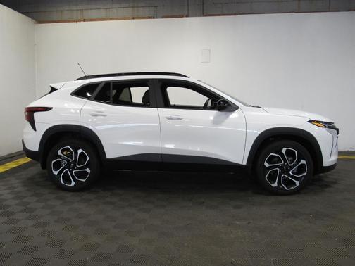 2025 Chevrolet Trax FWD 2RS