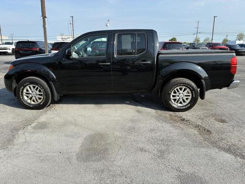 Magnetic Black Pearl 2019 Nissan Frontier SV