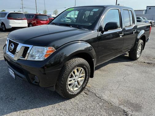 Magnetic Black Pearl 2019 Nissan Frontier SV