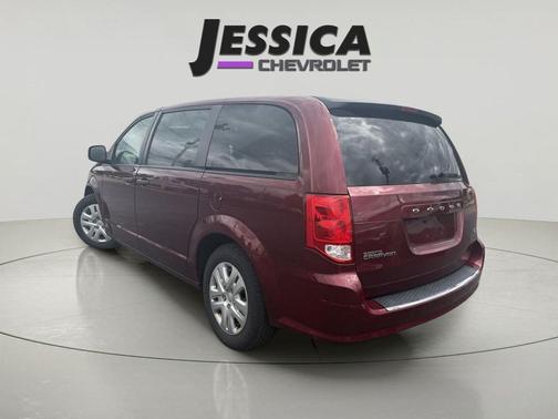 Octane Red Pearlcoat 2019 Dodge Grand Caravan SE