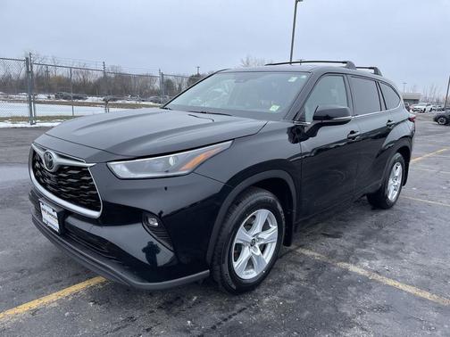 2021 Toyota Highlander LE