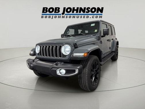 Anvil Clearcoat 2025 Jeep Wrangler 4xe Sahara