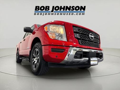 2024 Nissan Titan SV