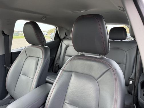 Silver Ice Metallic 2020 Chevrolet Bolt EV FWD Premier