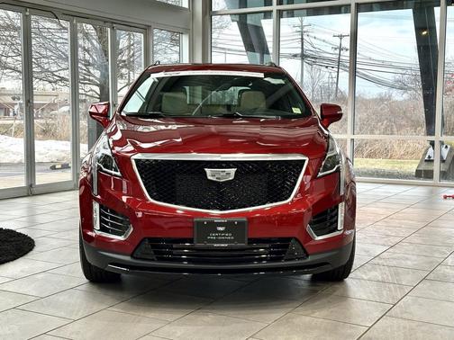 2023 Cadillac XT5 Sport