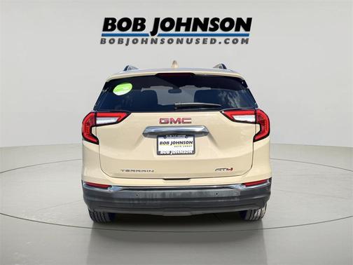 2022 GMC Terrain AWD AT4
