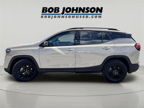 2022 GMC Terrain AWD AT4