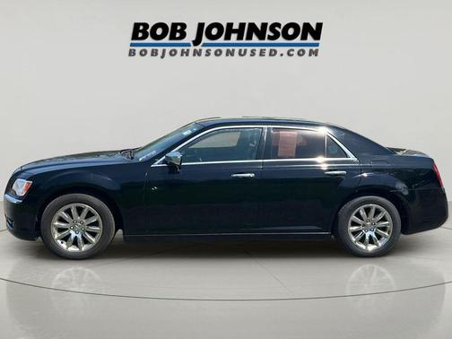 Gloss Black 2012 Chrysler 300 Limited