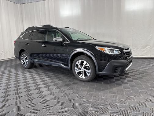 2022 Subaru Outback Touring XT
