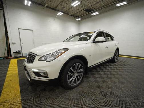 2017 INFINITI QX50 Base