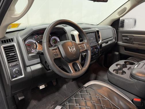 2019 RAM 1500 Classic Warlock Quad Cab 4x4 6'4' Box