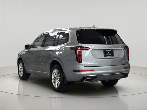 2023 Cadillac XT6 Luxury AWD