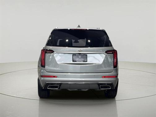 2023 Cadillac XT6 Luxury AWD