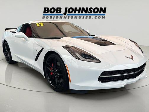 Arctic White 2017 Chevrolet Corvette Stingray Z51