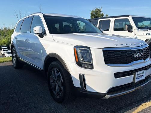 Glacial White Pearl 2022 Kia Telluride EX