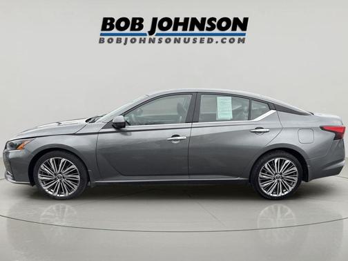 GY 2024 Nissan Altima Platinum