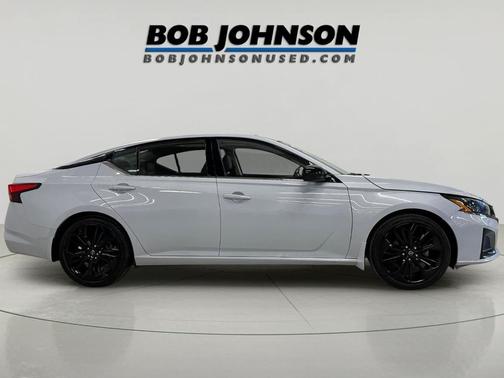 Gray Sky Pearl 2024 Nissan Altima SR FWD