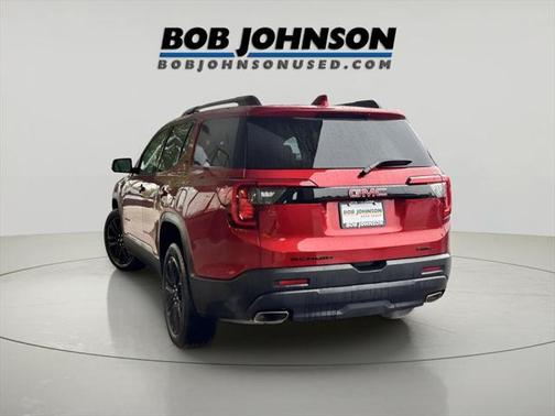 2023 GMC Acadia AWD SLT