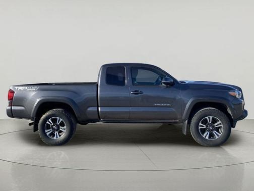 Magnetic Gray Metallic 2019 Toyota Tacoma TRD Sport