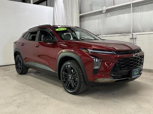 Crimson Metallic 2024 Chevrolet Trax FWD ACTIV