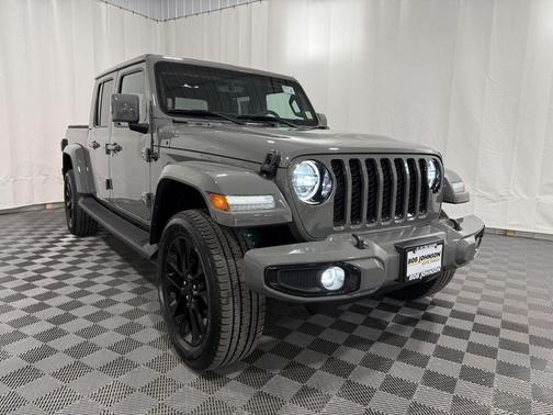 Sting-Gray Clearcoat 2023 Jeep Gladiator High Altitude 4x4