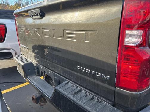 2022 Chevrolet Silverado 2500 Custom