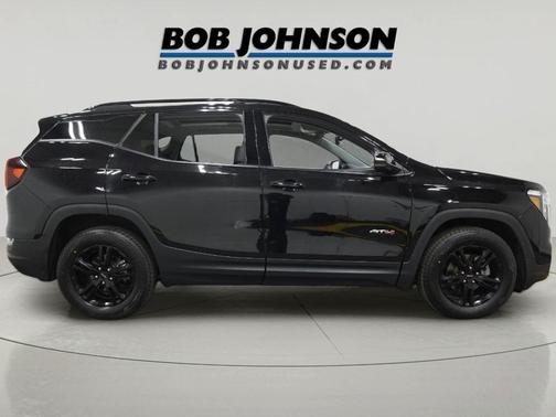 2022 GMC Terrain AWD AT4