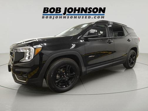 2022 GMC Terrain AWD AT4