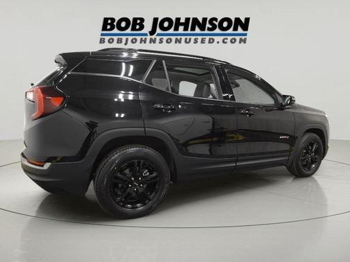 2022 GMC Terrain AWD AT4