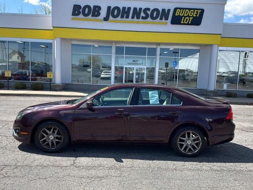 Bordeaux Reserve Metallic Red 2011 Ford Fusion SEL