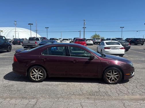 Bordeaux Reserve Metallic Red 2011 Ford Fusion SEL