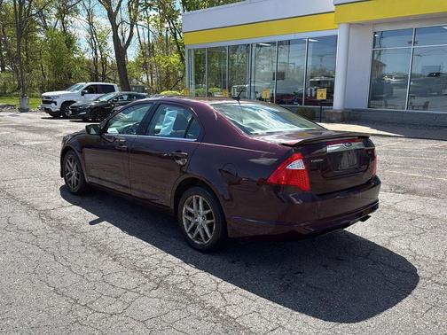 Bordeaux Reserve Metallic Red 2011 Ford Fusion SEL