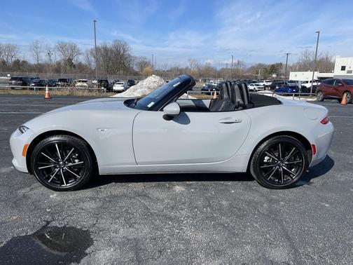 2024 Mazda MX-5 Miata Grand Touring