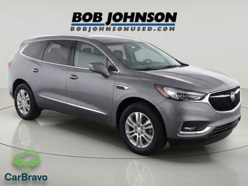Pepperdust Metallic 2018 Buick Enclave Essence