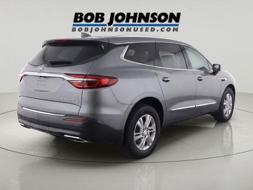 Pepperdust Metallic 2018 Buick Enclave Essence