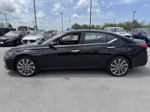 BK 2024 Nissan Altima Platinum