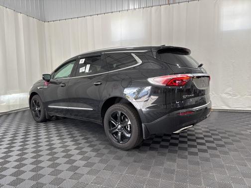 2024 Buick Enclave Essence AWD