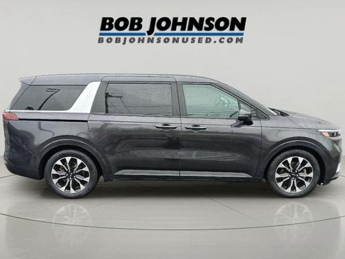Panthera Metal 2023 Kia Carnival EX