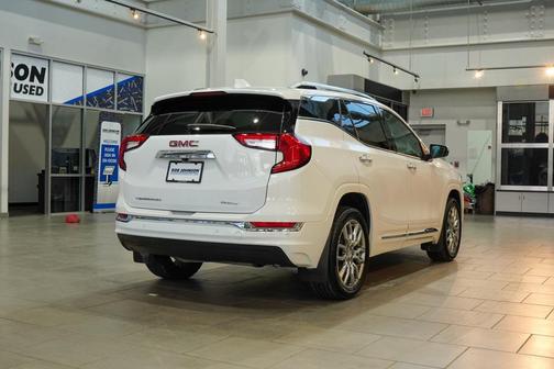 2022 GMC Terrain Denali