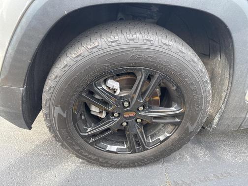 2023 GMC Terrain AWD AT4
