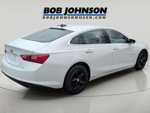 Summit White 2018 Chevrolet Malibu 1LS