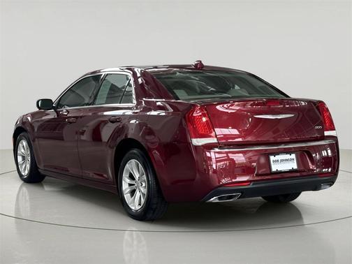 2015 Chrysler 300 Limited