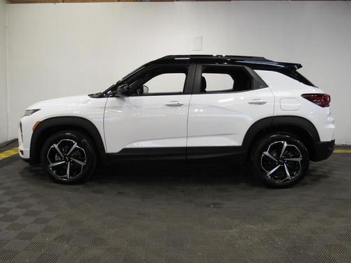 Summit White 2023 Chevrolet Trailblazer RS