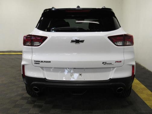 Summit White 2023 Chevrolet Trailblazer RS