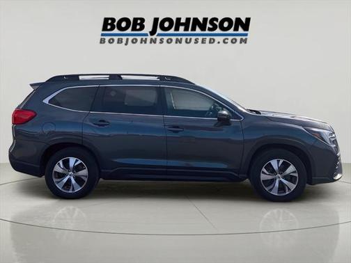 2023 Subaru Ascent Premium 8-Passenger
