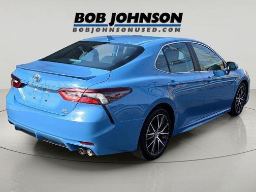 Cavalry Blue 2024 Toyota Camry SE